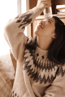 洛奇英雄传女妖爆衣